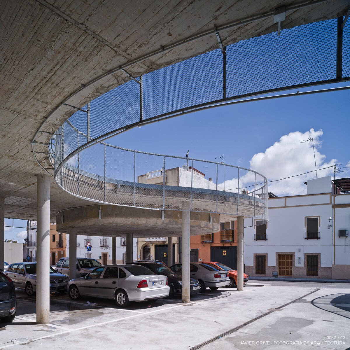 Plaza elevada en Aguilar de la Frontera FJNR Arquitectura Javier Orive fotógrafo de Plaza elevada en Aguilar de la Frontera FJNR Arquitectura Javier Orive fotógrafo de