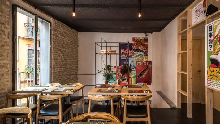 Chifa tapas bar en Sevilla - CM4 Arquitectos